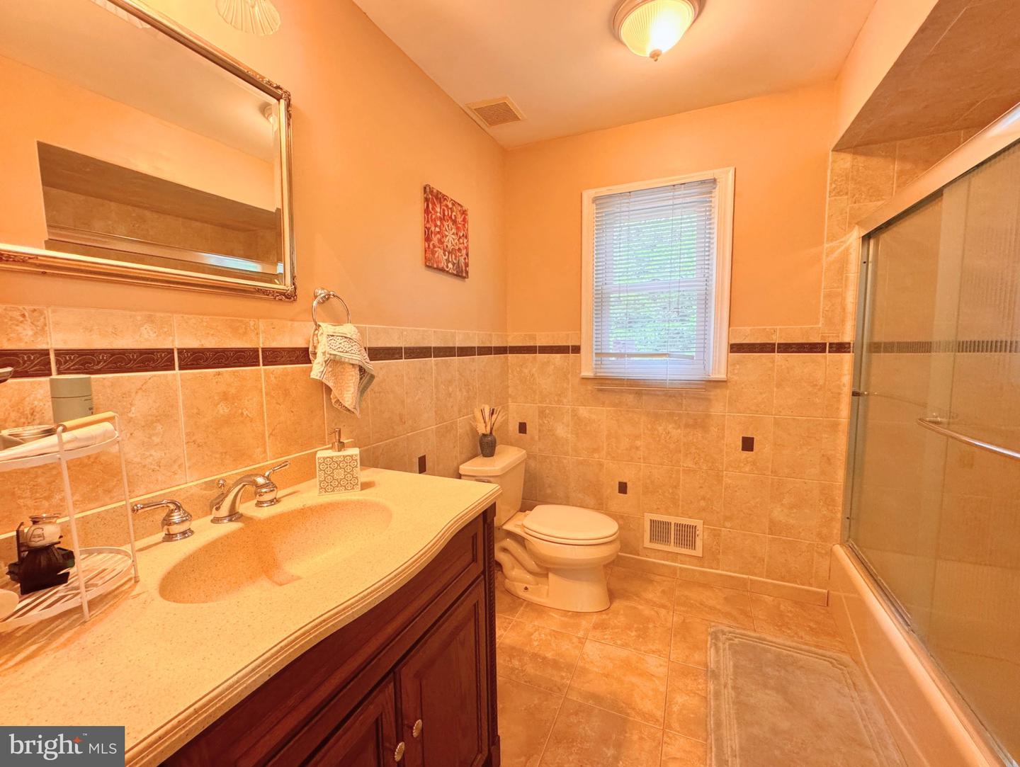 24 Poplar Ave Property Photo 26