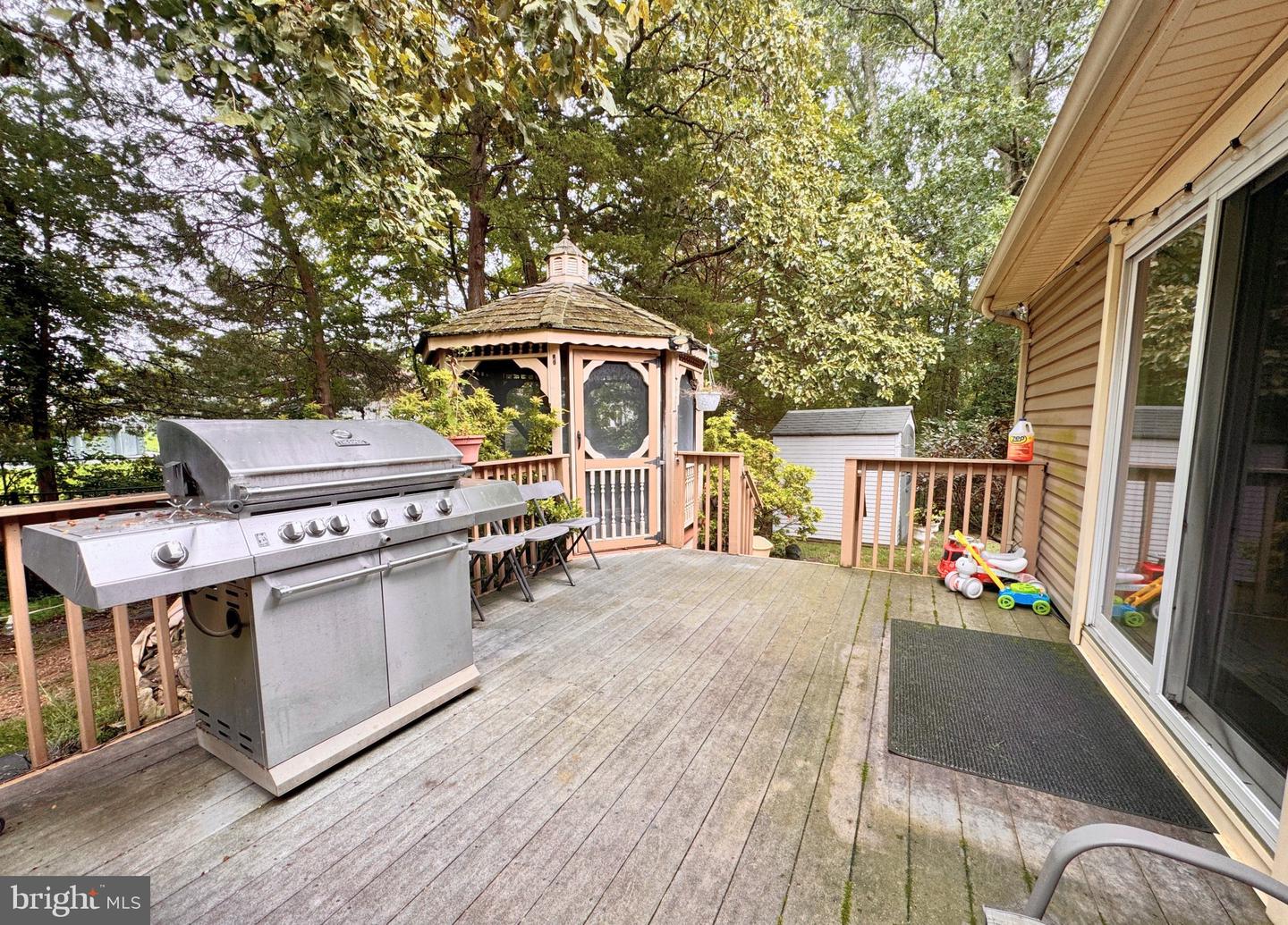 24 Poplar Ave Property Photo 29