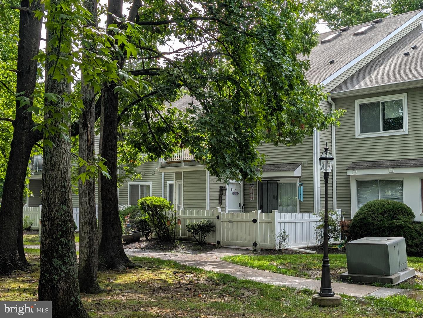 51 DEERBERRY LN