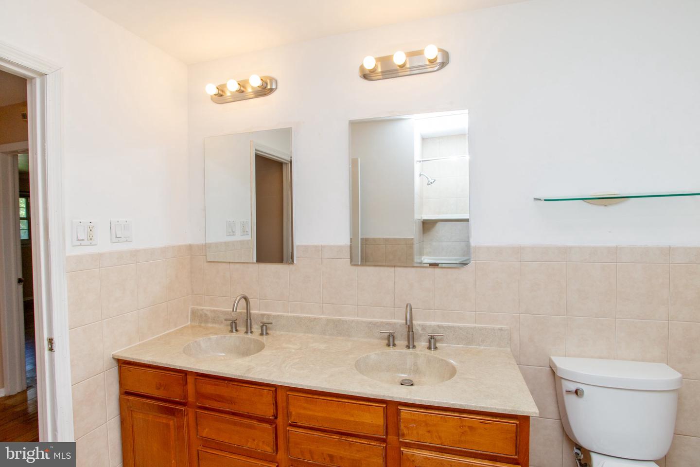 14 Woodmere Rd Property Photo 69