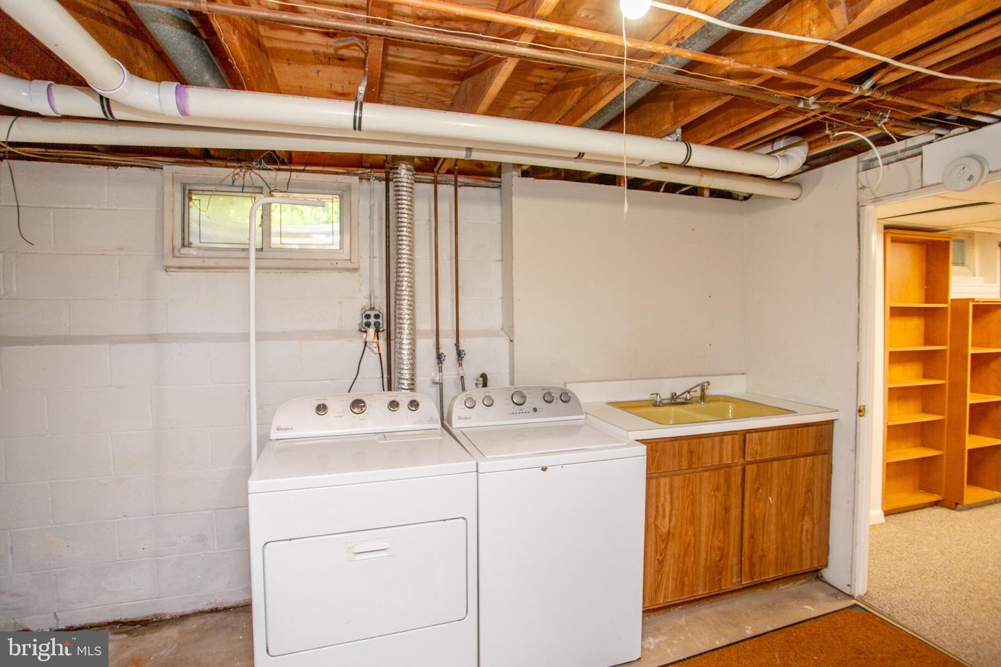14 Woodmere Rd Property Photo 88