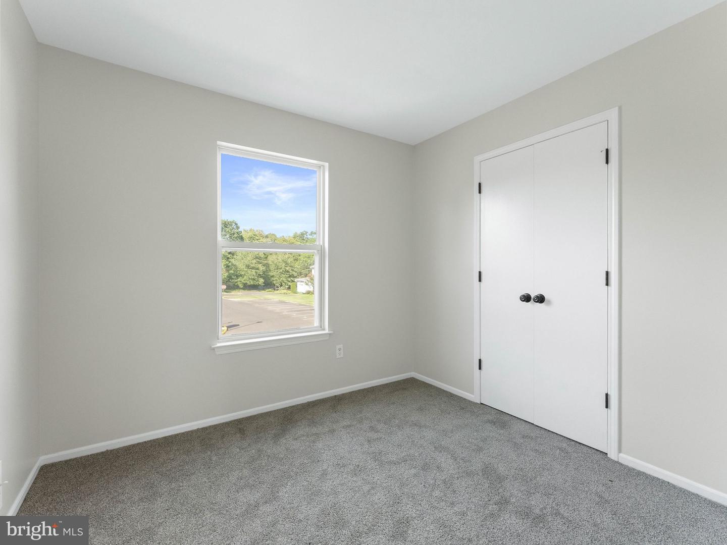 18 Spruce St Property Photo 16