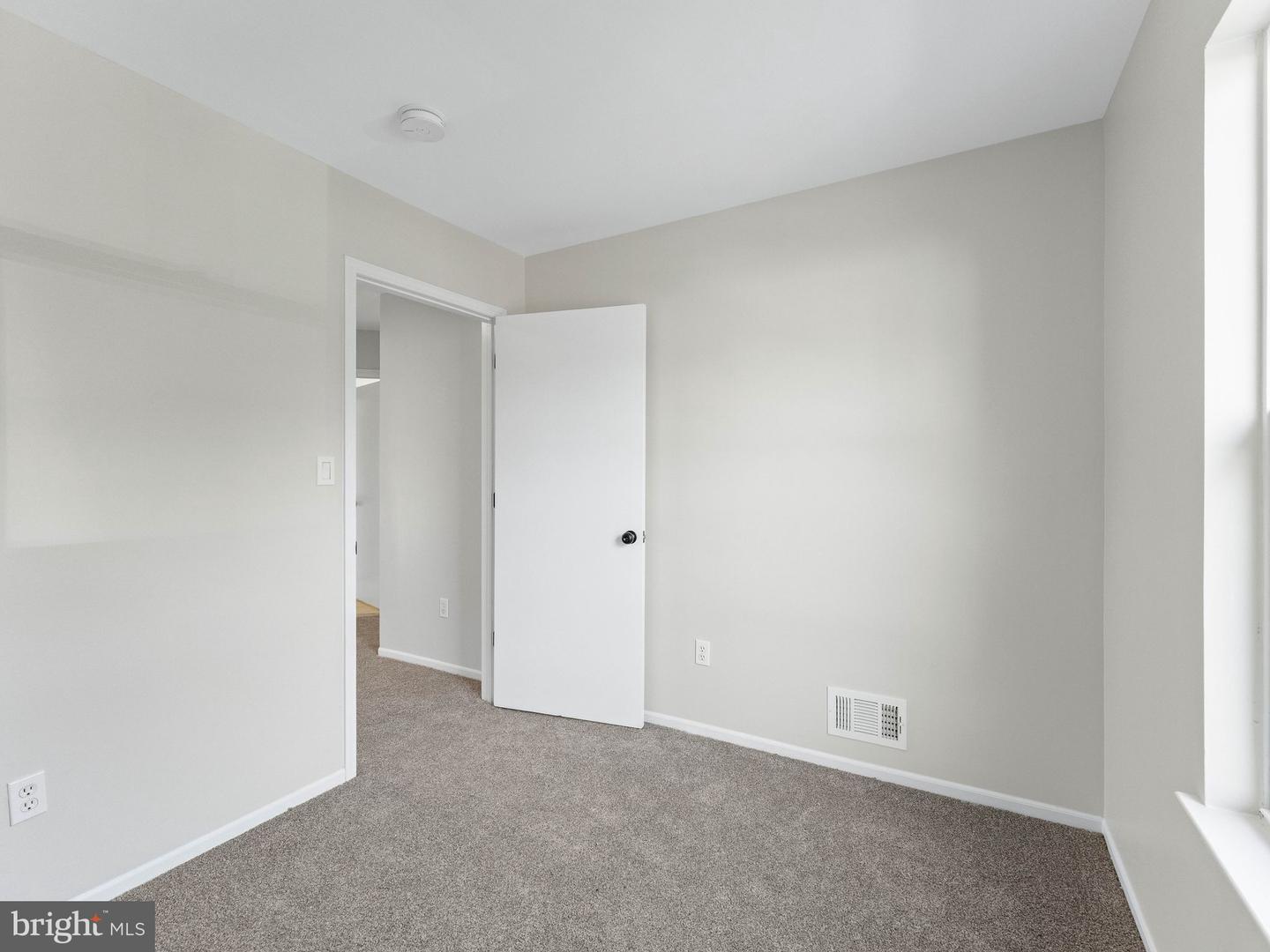 18 Spruce St Property Photo 29