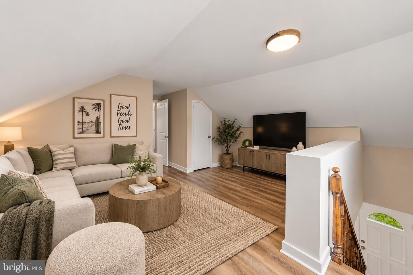 2 Kendall Drive Property Photo 18
