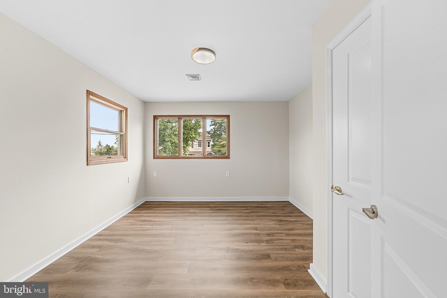 2 Kendall Drive Property Photo 24