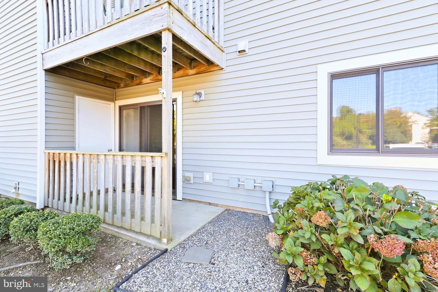5007 Ravens Crest Dr Property Photo 15