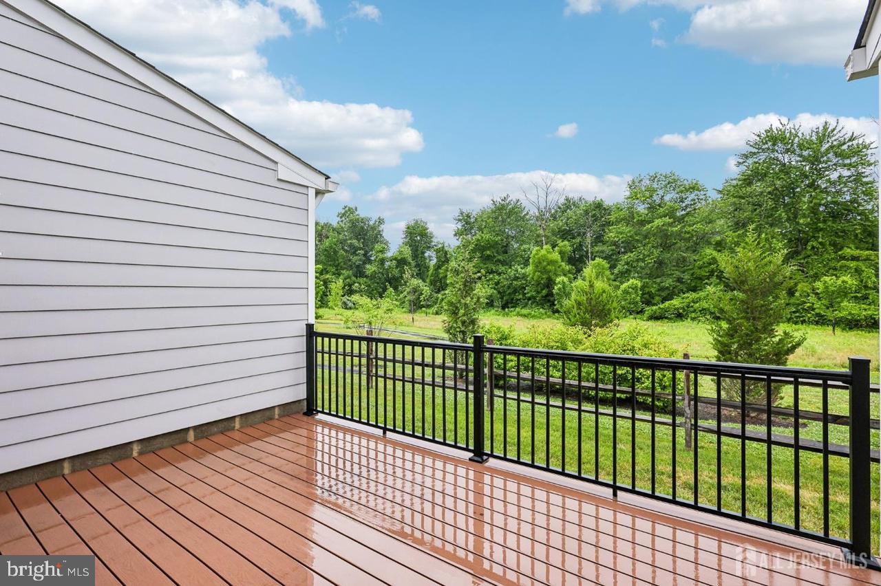 52 Riverwalk Riv Property Photo 40