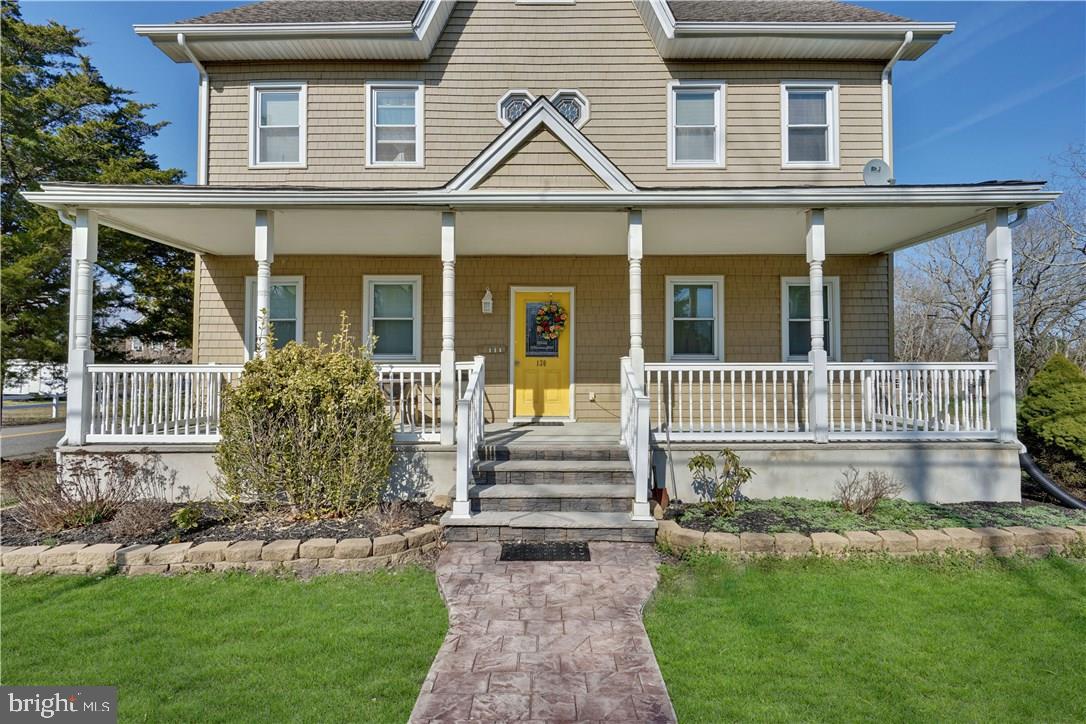 130 Thomas Ave Property Photo 8