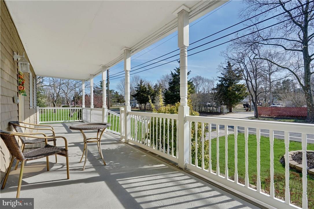 130 Thomas Ave Property Photo 10