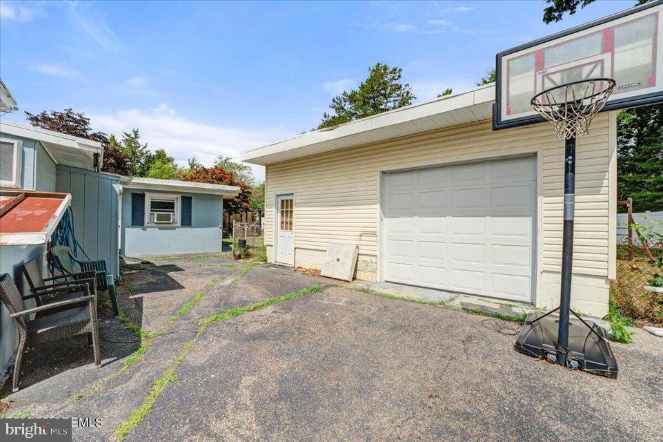21 Buckley Ln Property Photo 24
