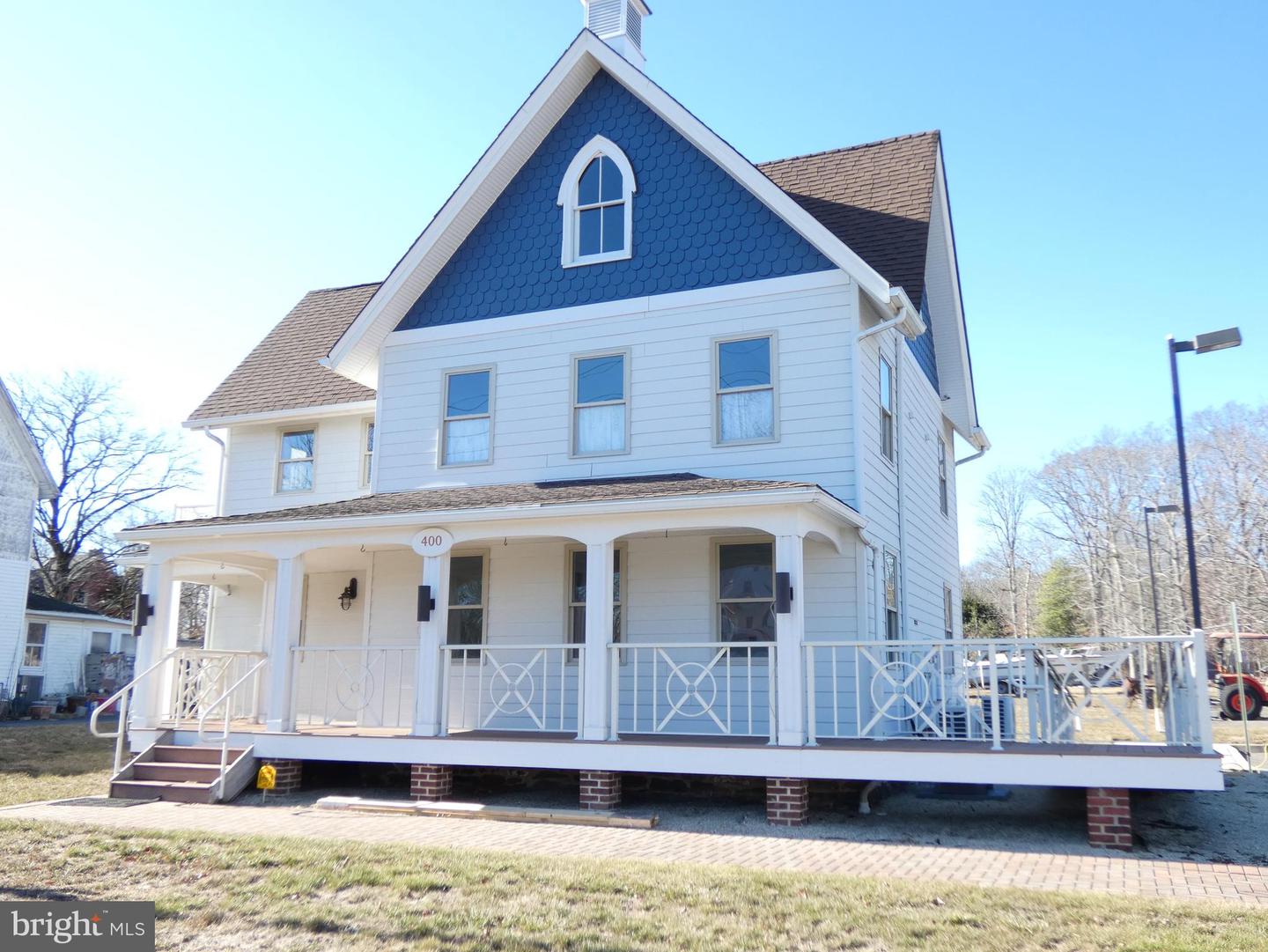 400 S Main St Property Photo 2