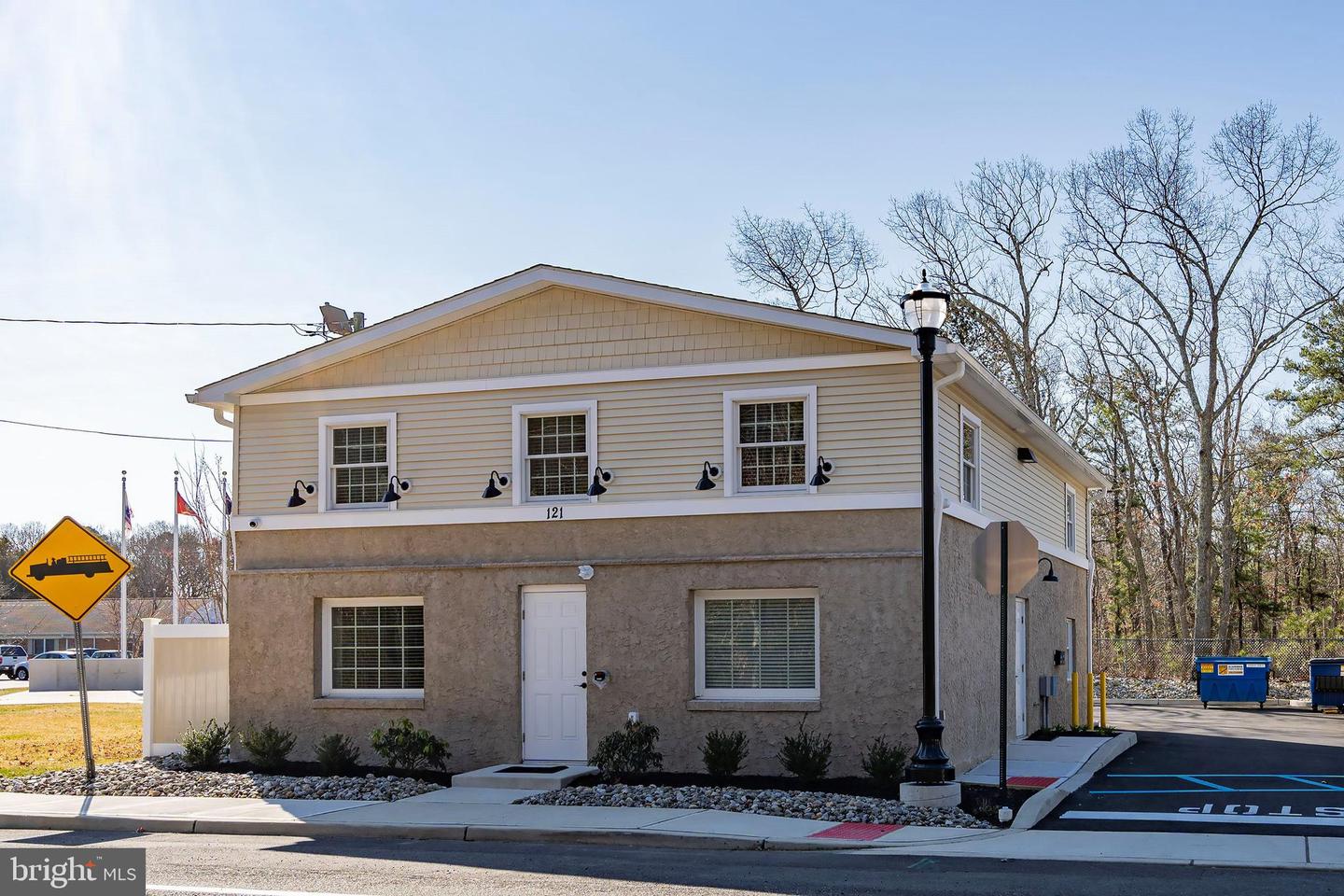 121 Wells Mills Rd #c Property Photo 1