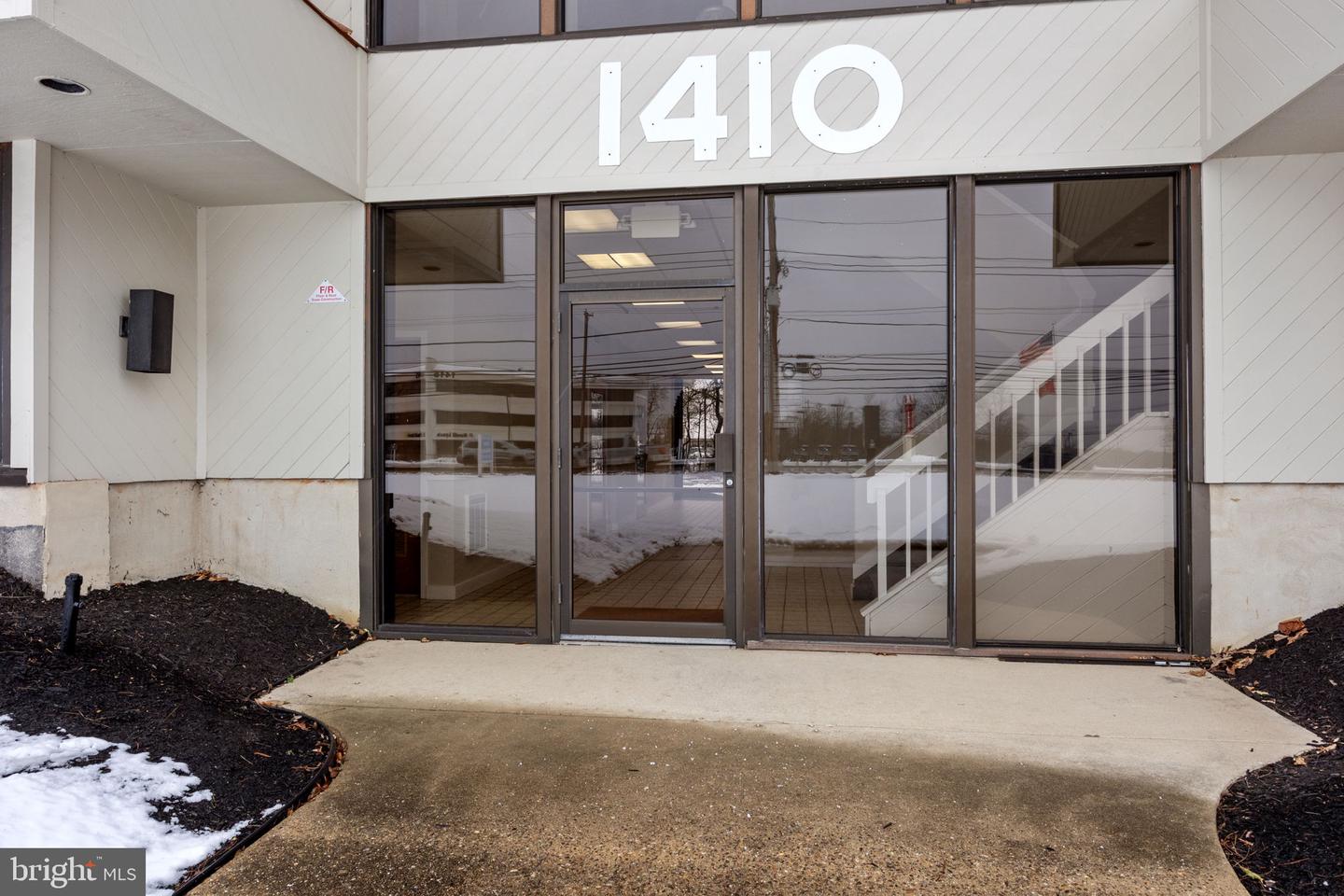 1410 Hooper Ave #unit 3 Property Photo 3