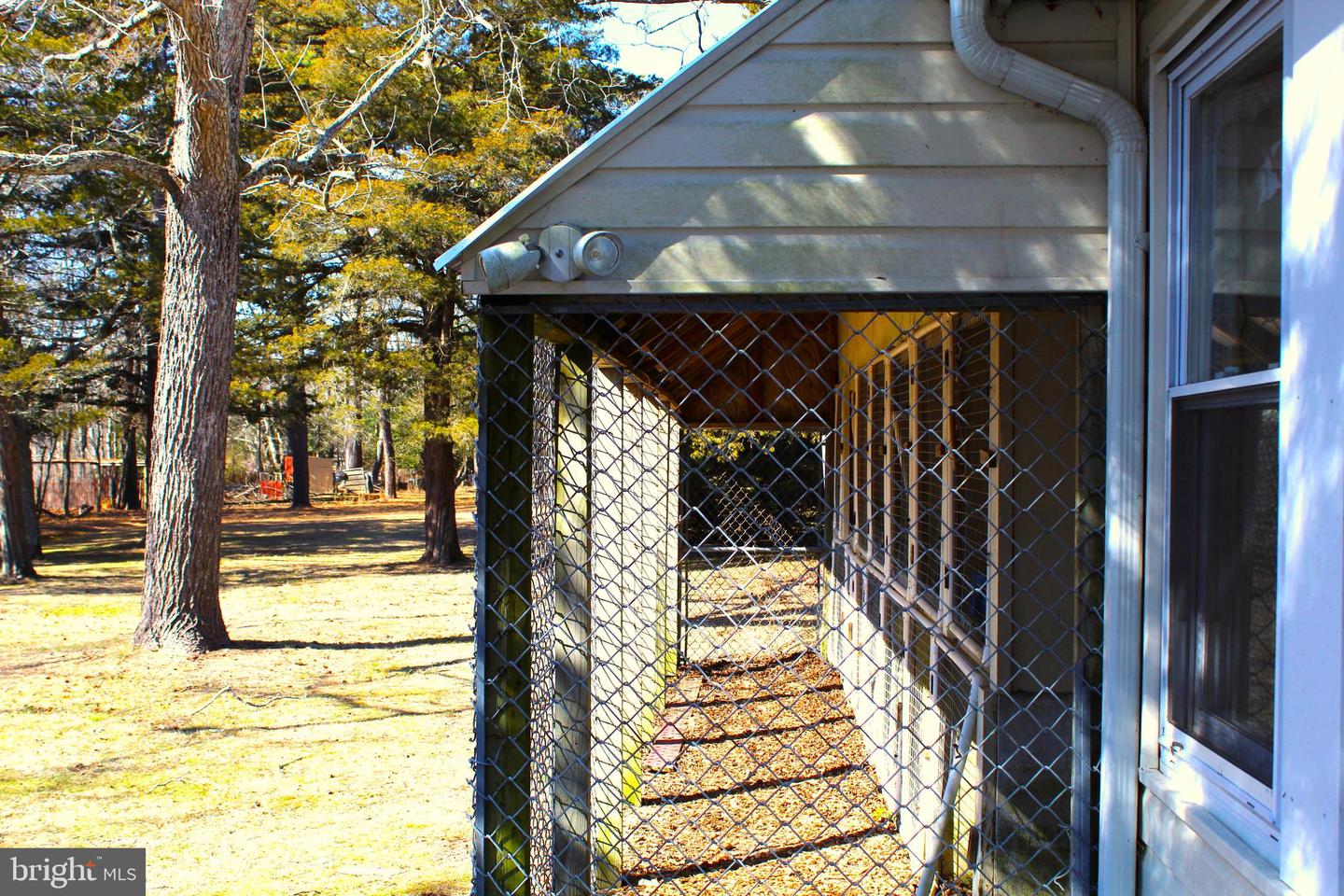 140 Giffordtown Ln Property Photo 16