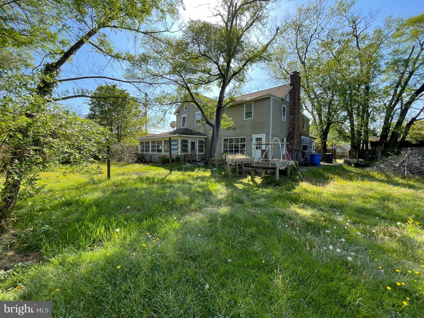 348 E Bay Ave Property Photo 12