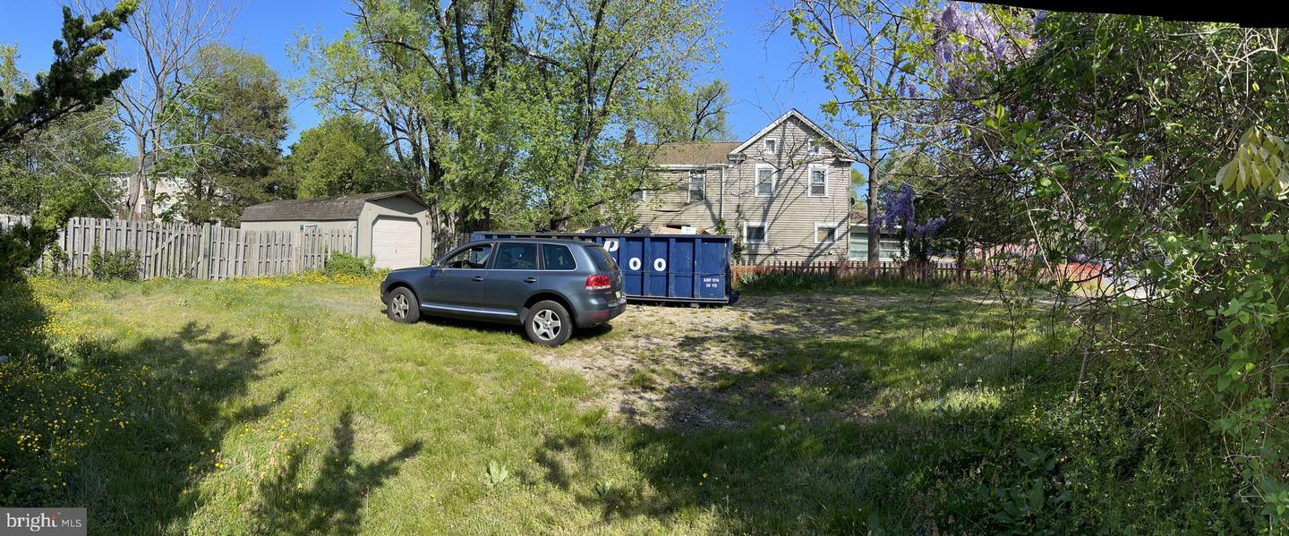 348 E Bay Ave Property Photo 25