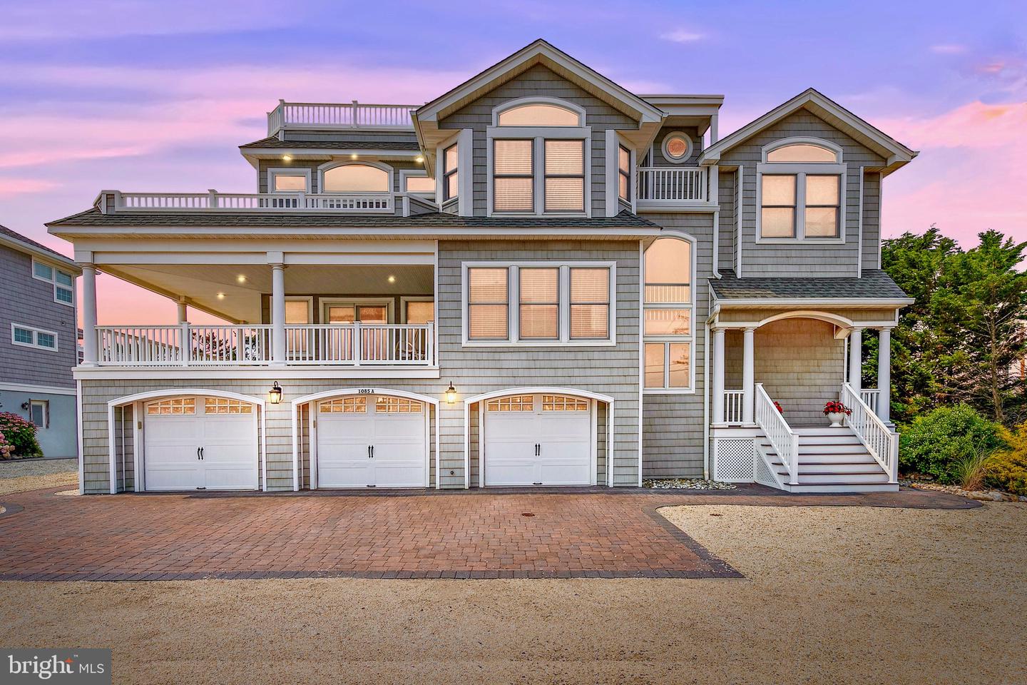 1085-a Long Beach Property Photo 1