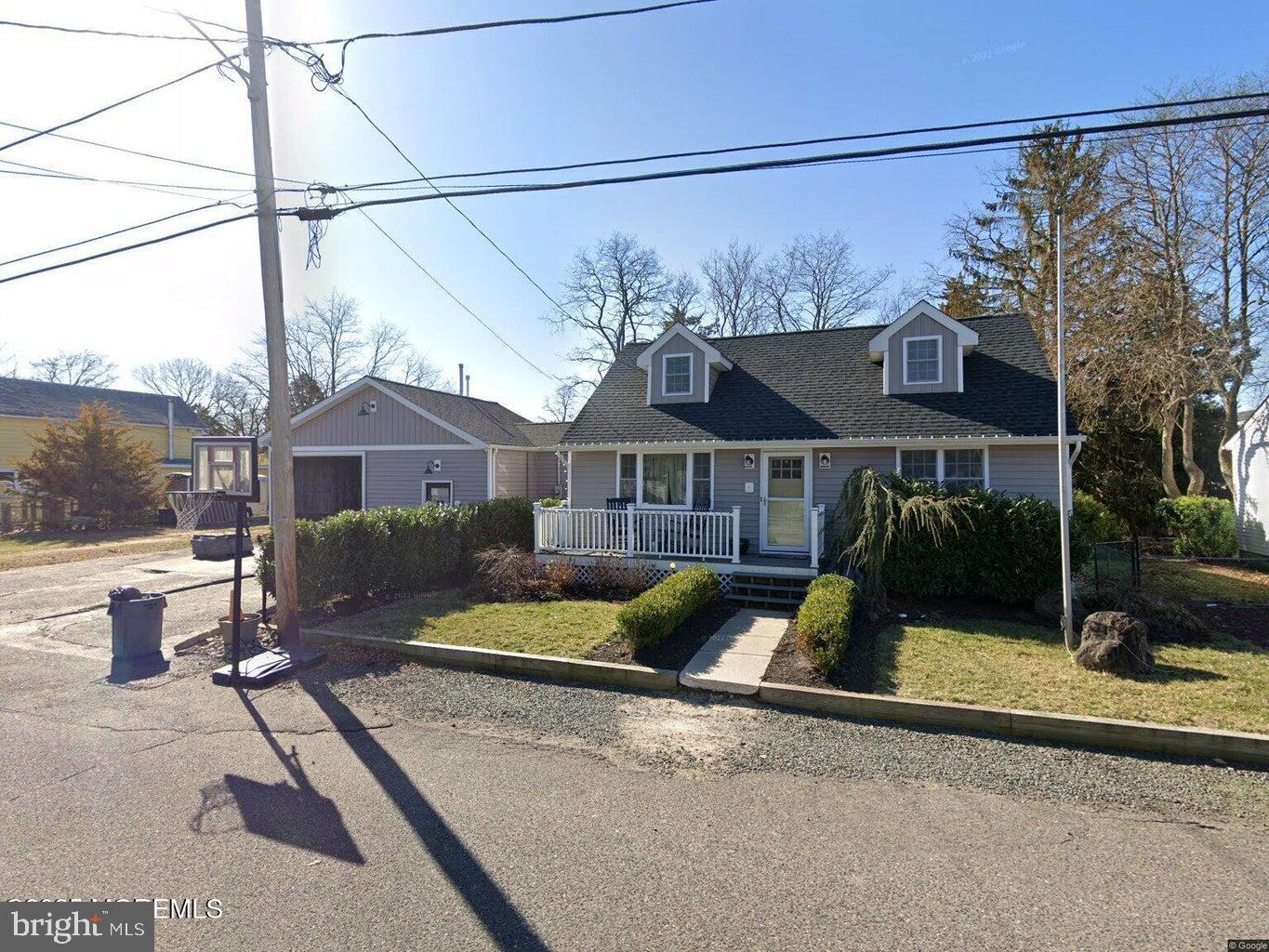 32 E Long Branch Ave Property Photo 1