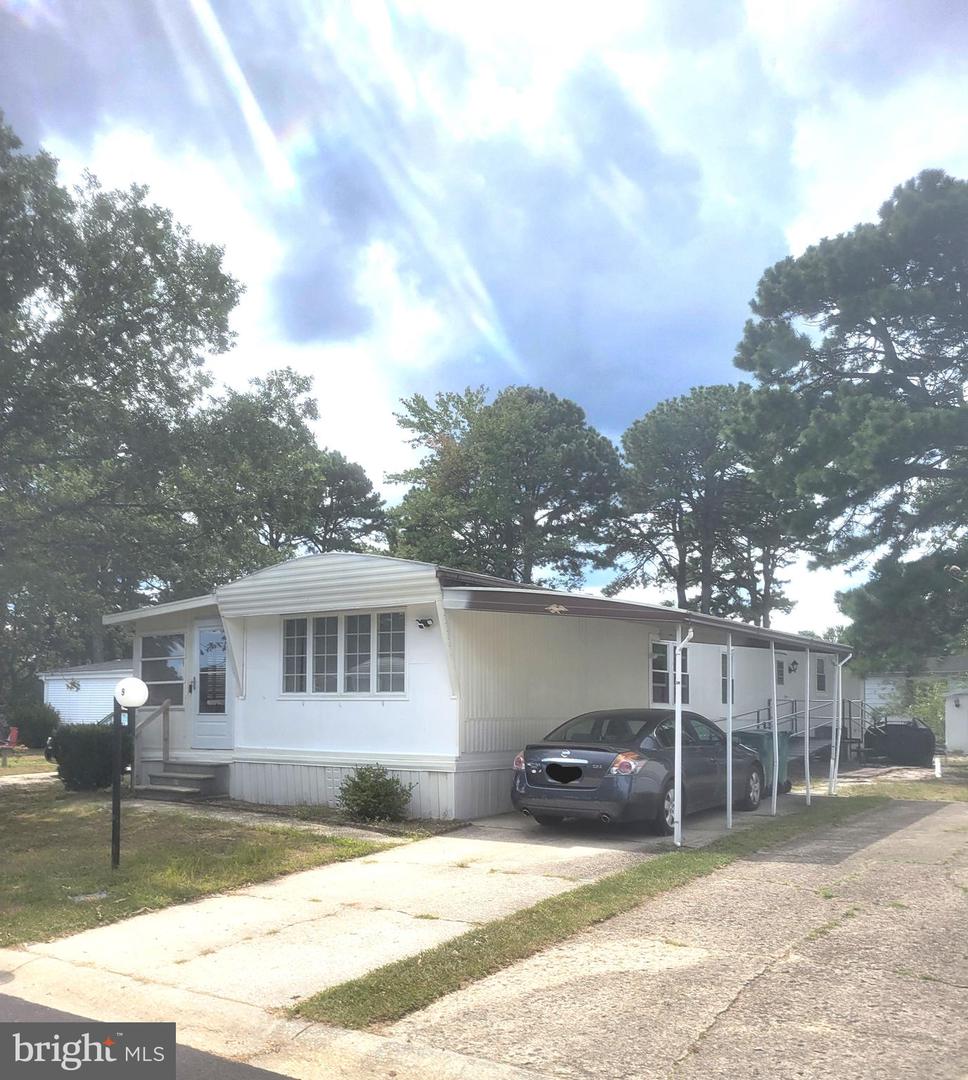 19 Susan Dr Property Photo 1