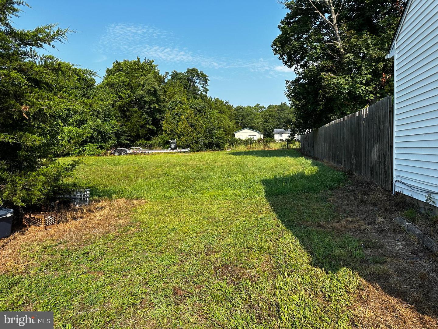 387 Main St Property Photo 6
