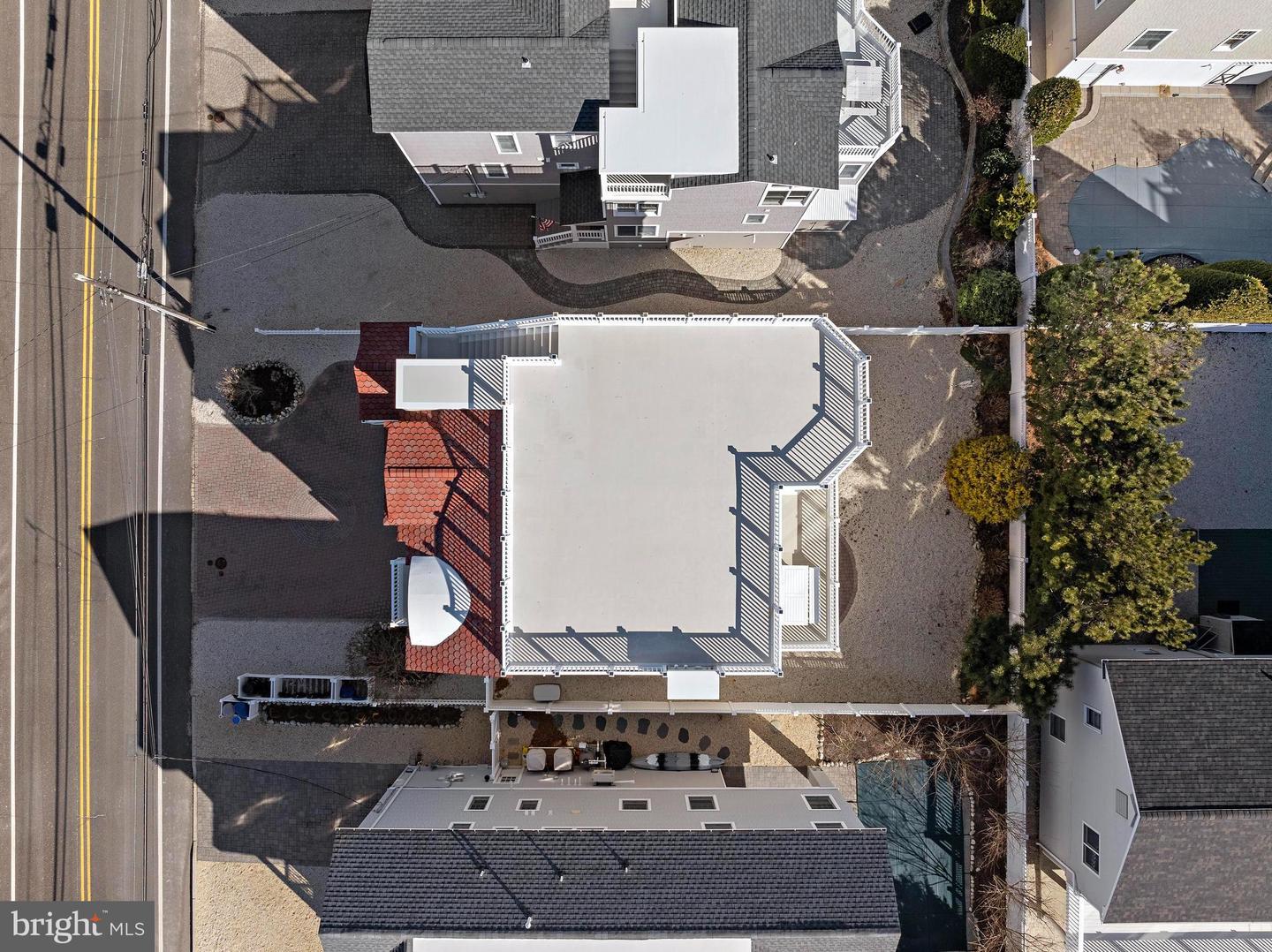 1505 N Atlantic Ave Property Photo 4