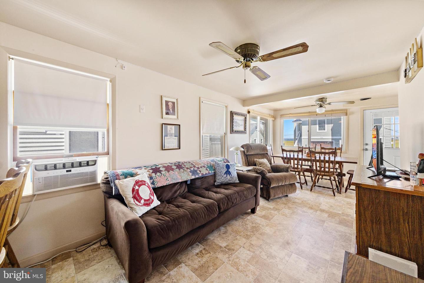 2561 Second Property Photo 11
