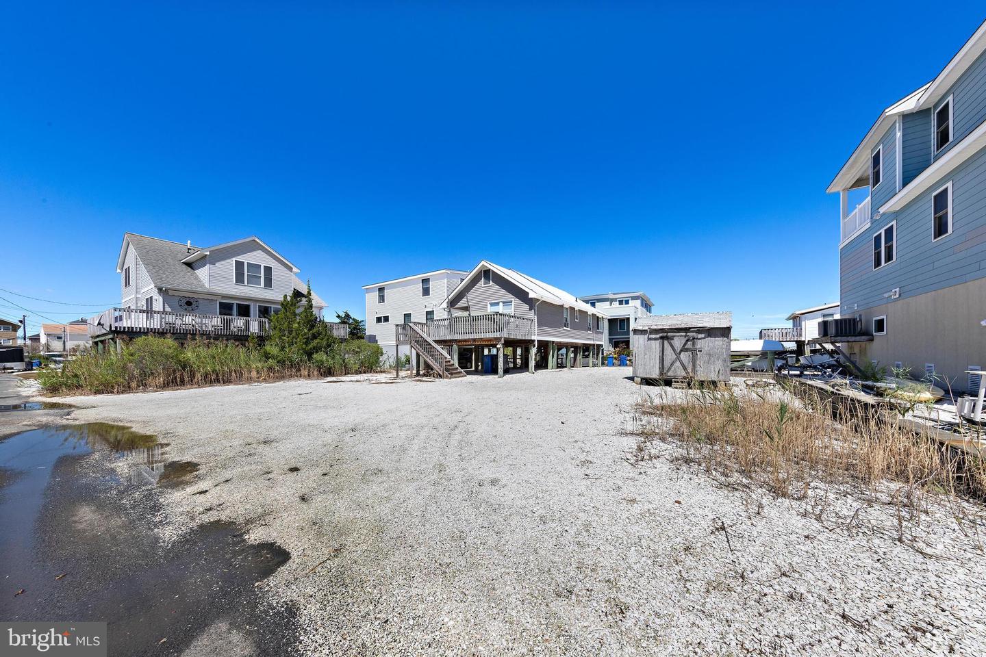 2561 Second Property Photo 29