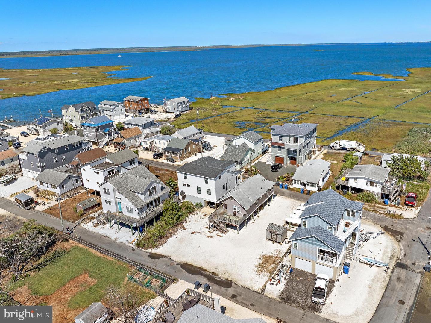 2561 Second Property Photo 46