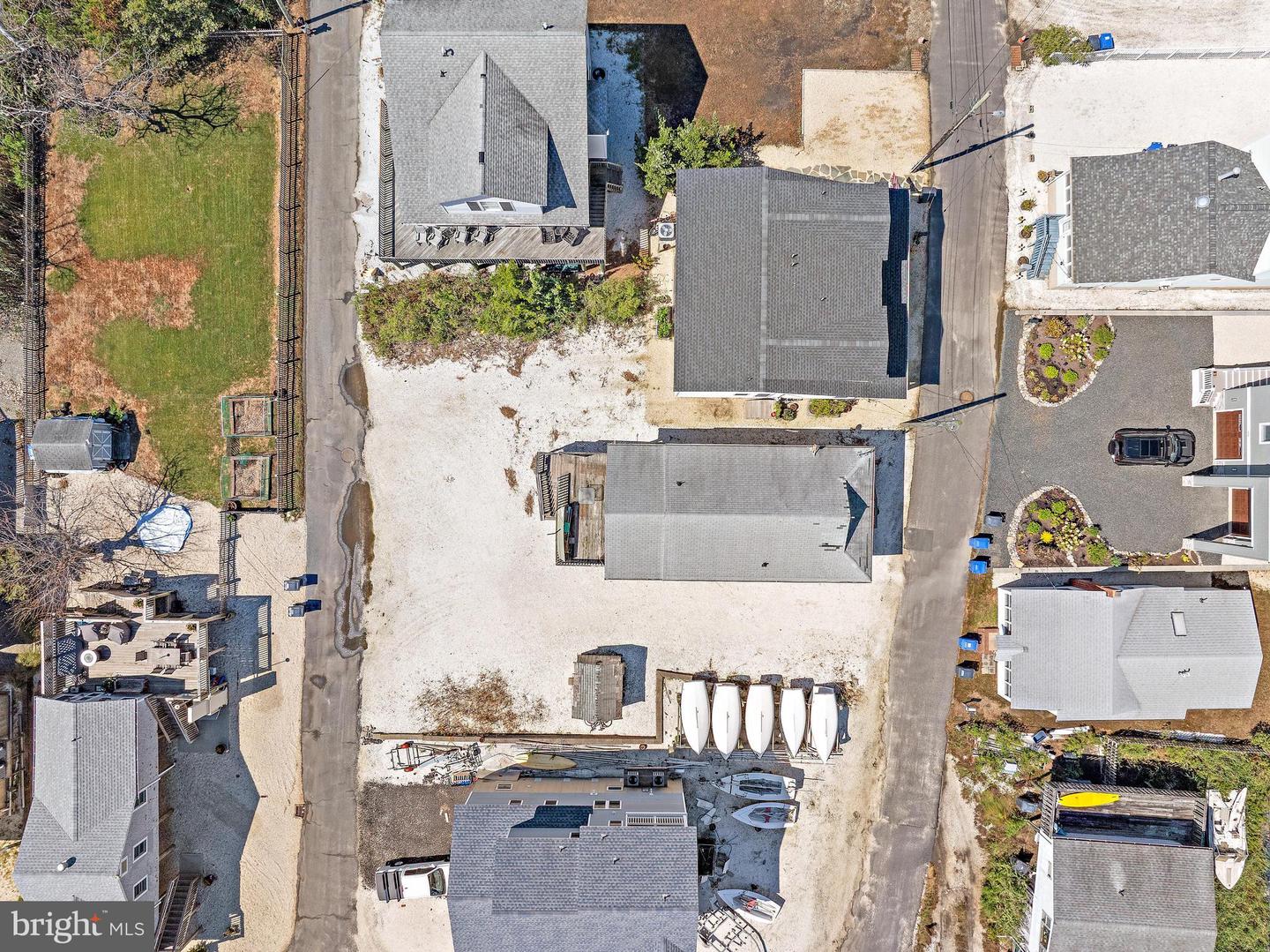 2561 Second Property Photo 49