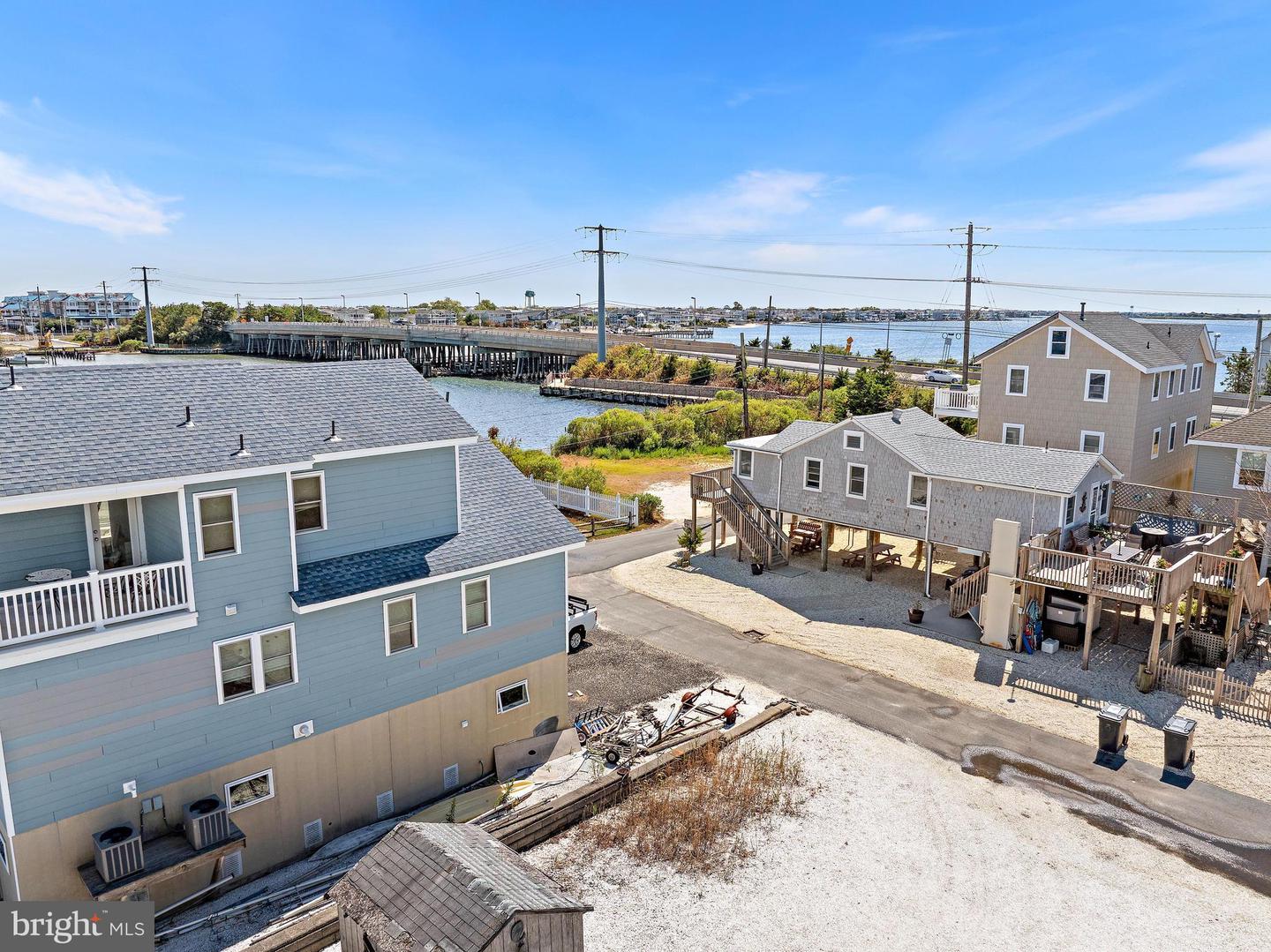 2561 Second Property Photo 52