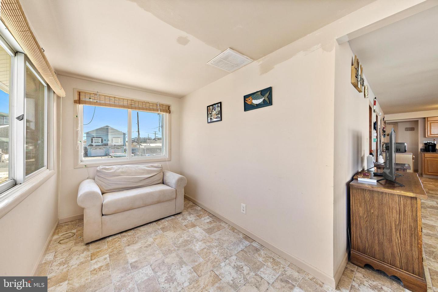 2561 Second Property Photo 60