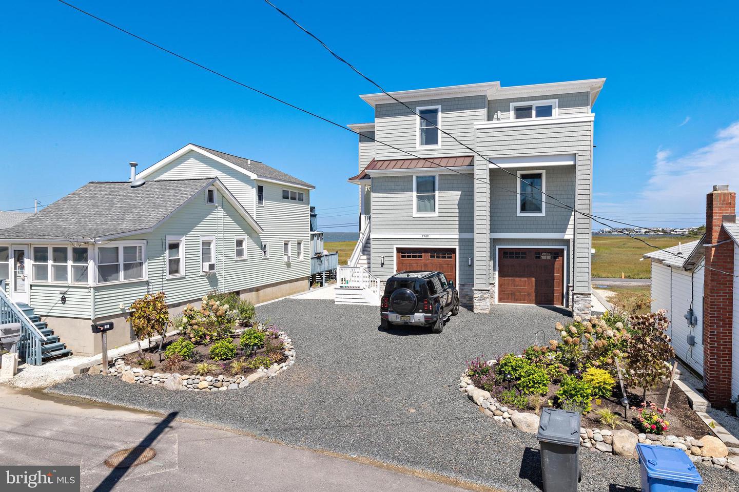 2561 Second Property Photo 64