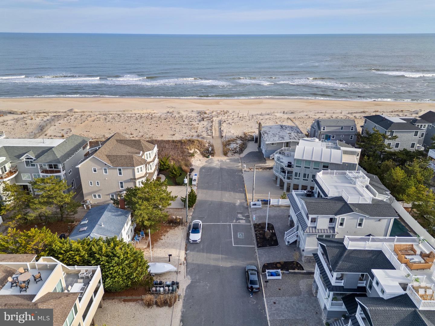 2313 N Ocean Ave Property Photo 2