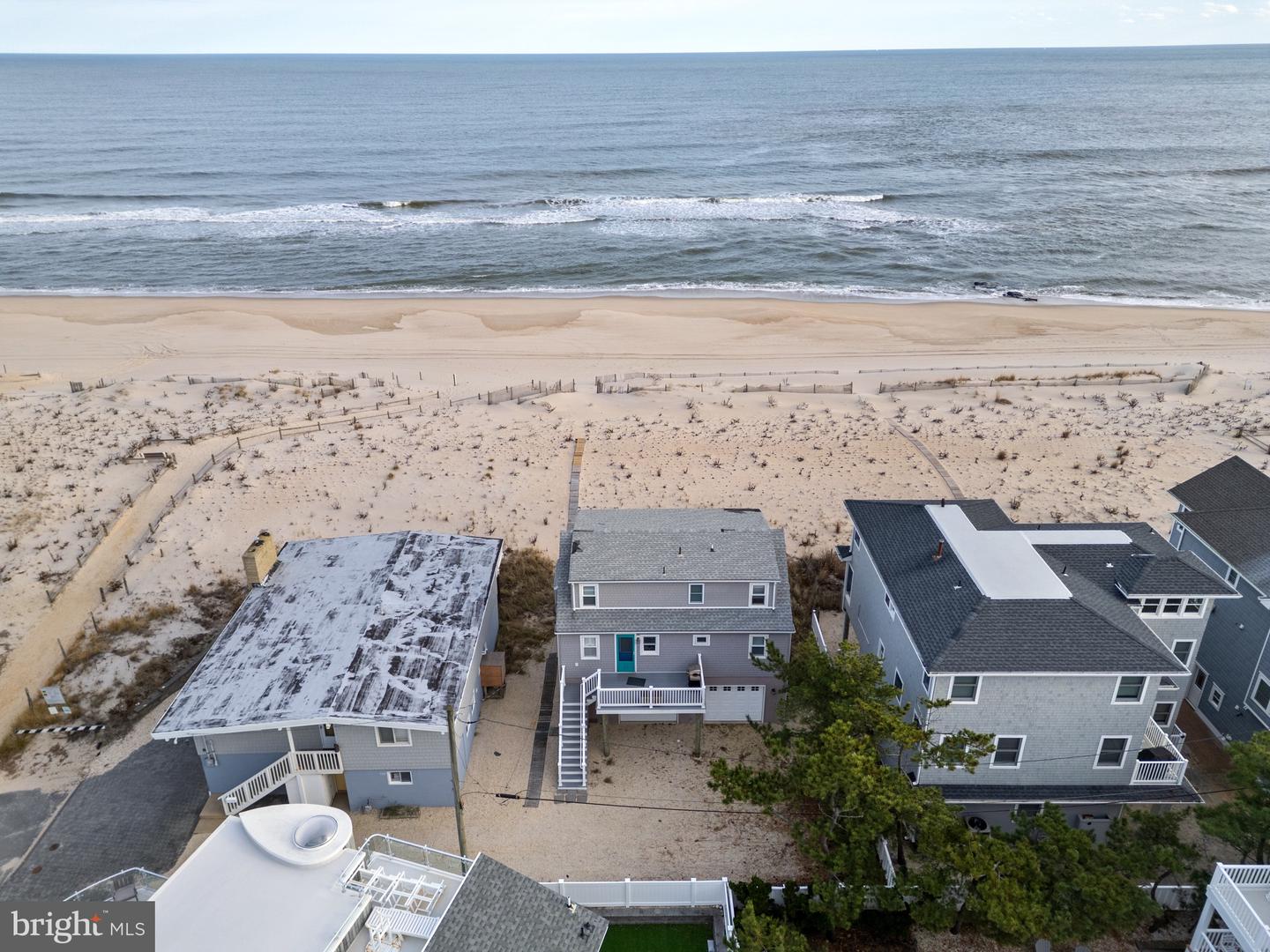 2313 N Ocean Ave Property Photo 8