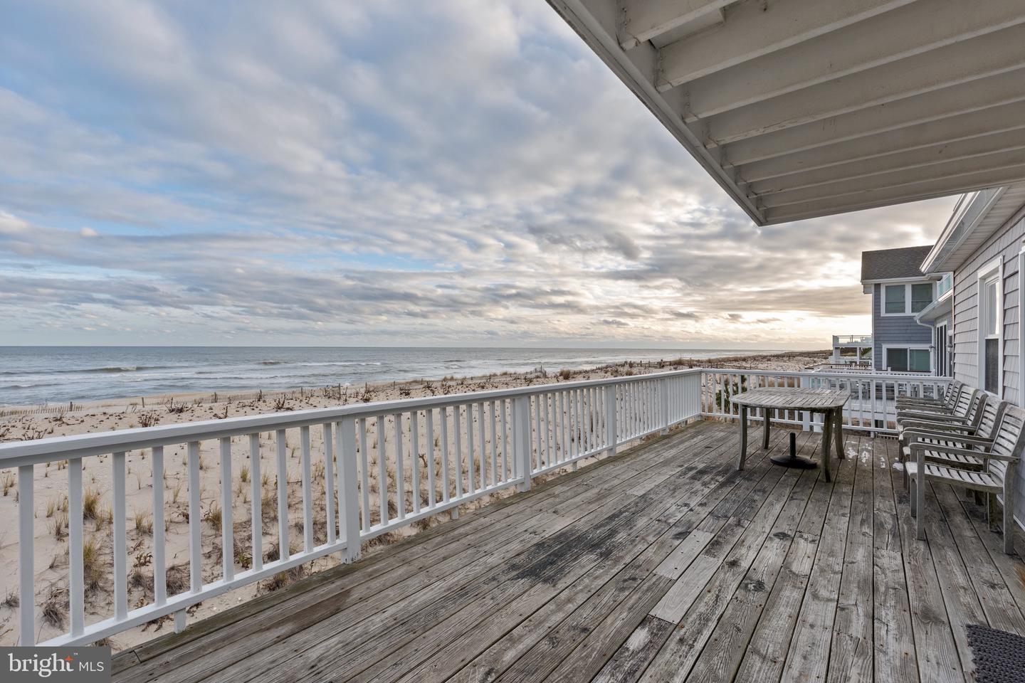 2313 N Ocean Ave Property Photo 44