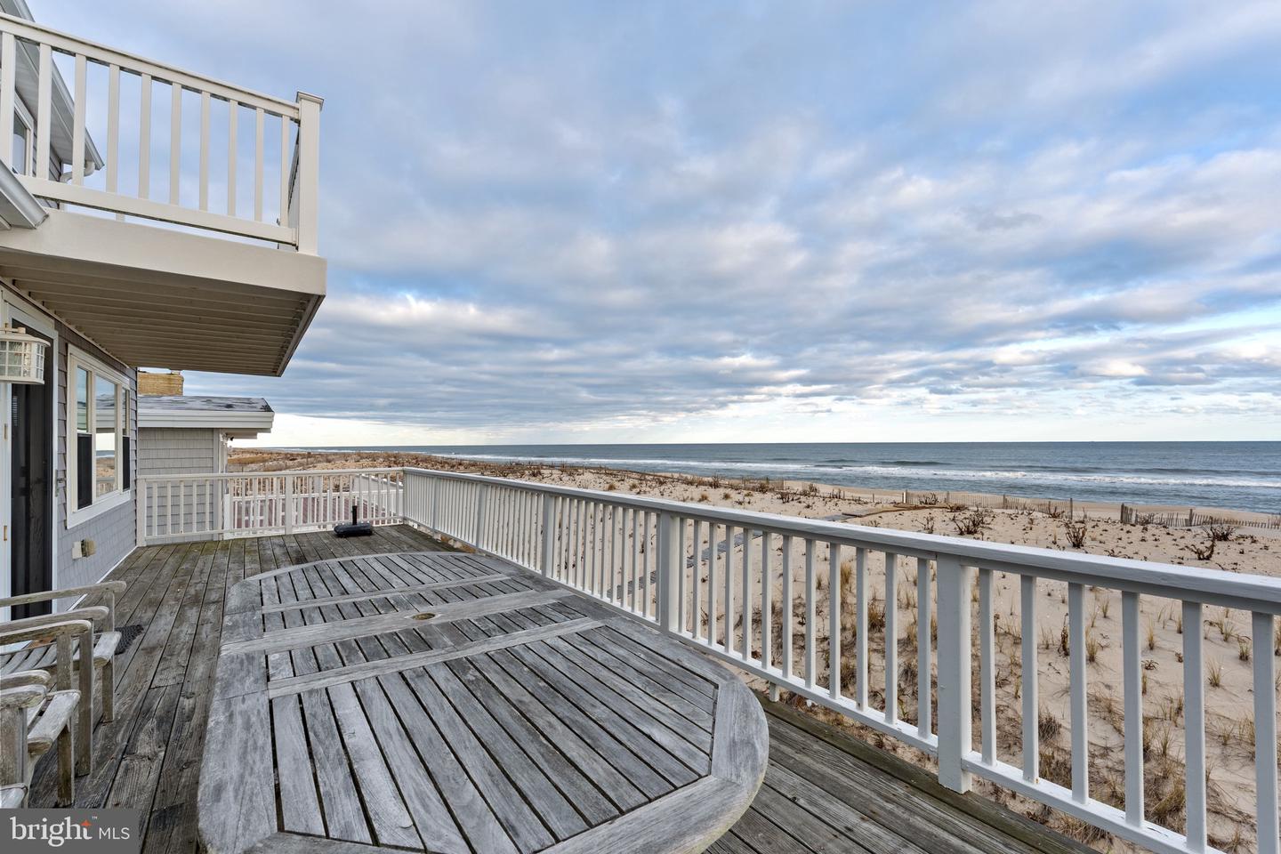 2313 N Ocean Ave Property Photo 46