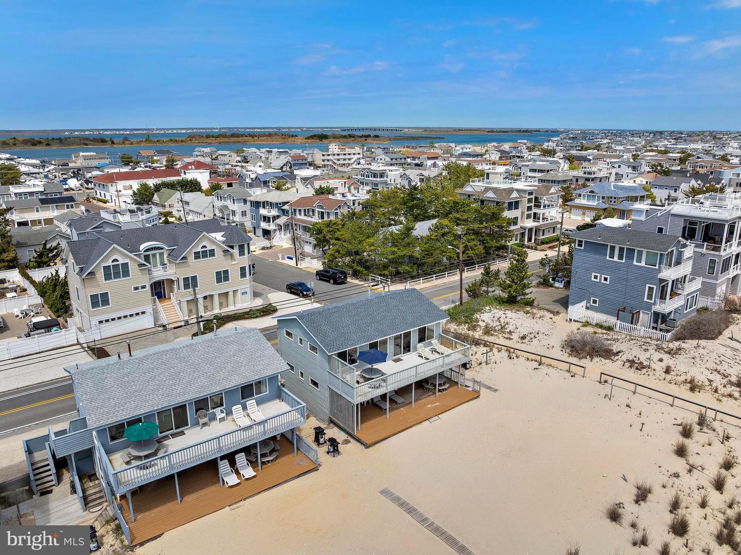 4505-4507 OCEAN BLVD Property Photo 1
