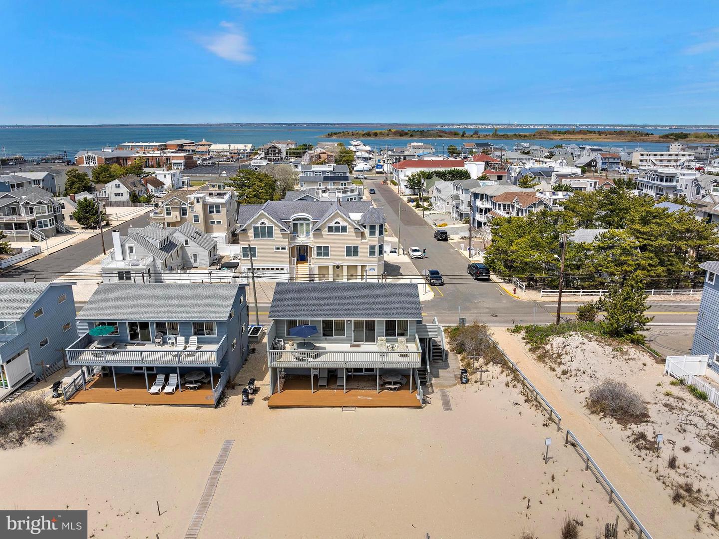 4505-4507 Ocean Blvd Property Photo 8