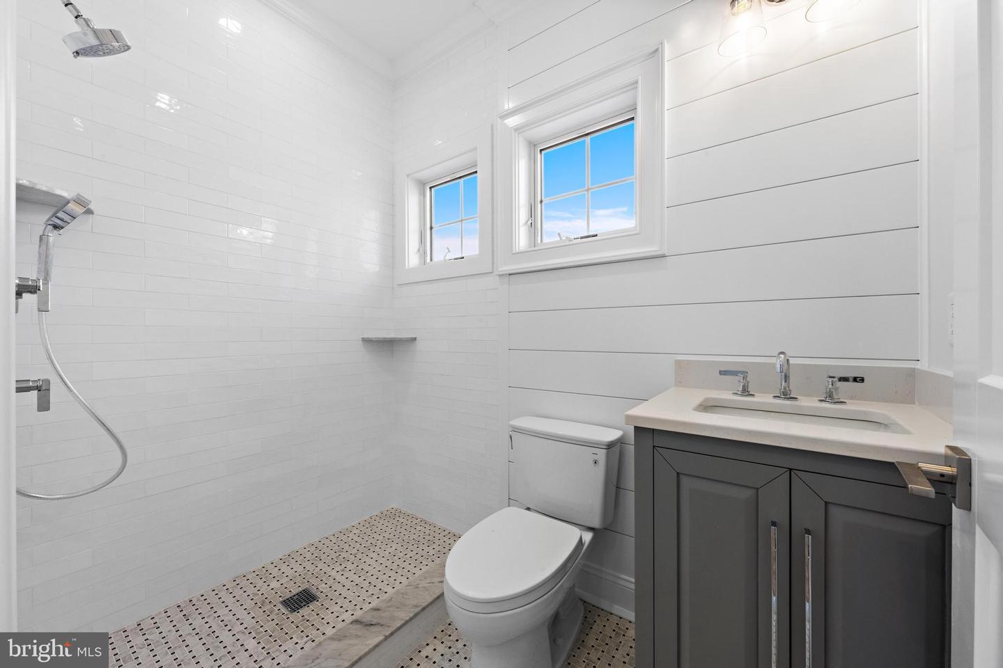 24 Beacon Dr Property Photo 56