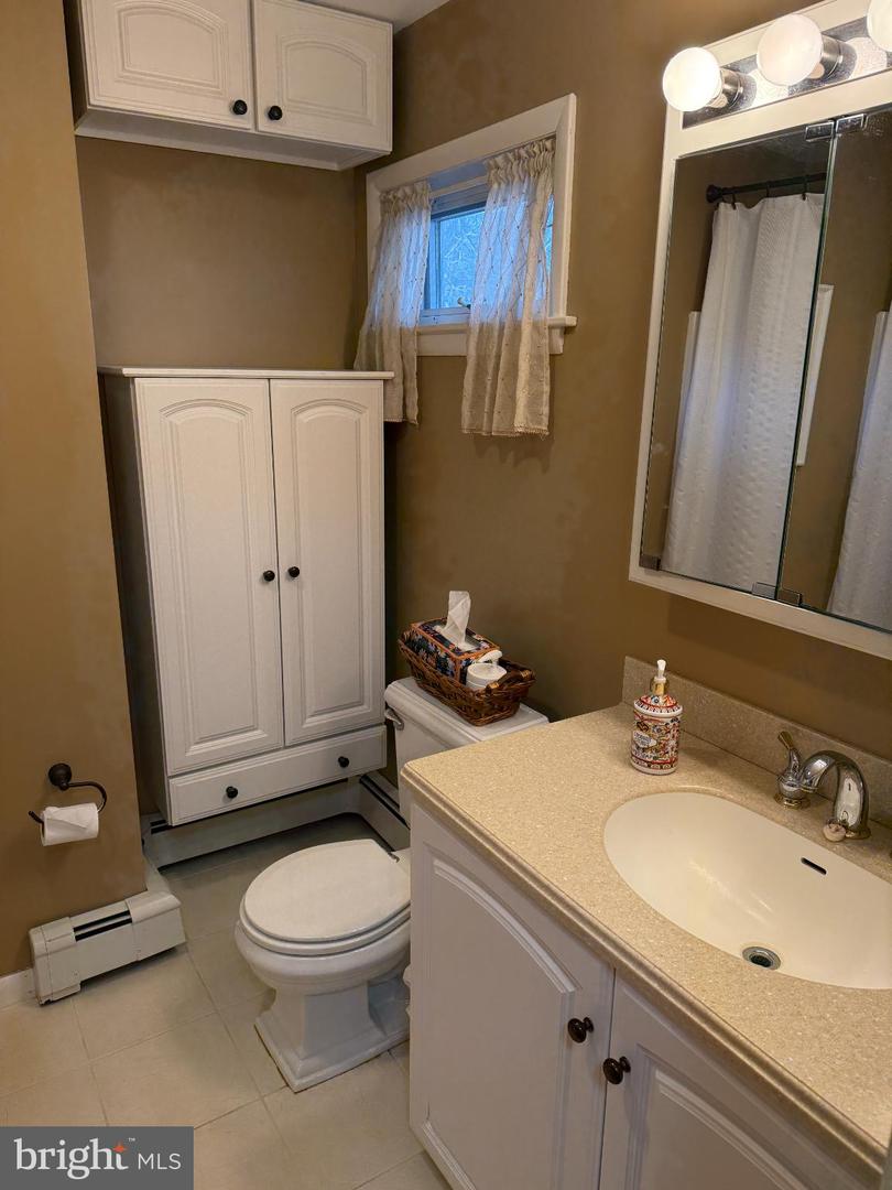 4 Cambridge Ct Property Photo 35