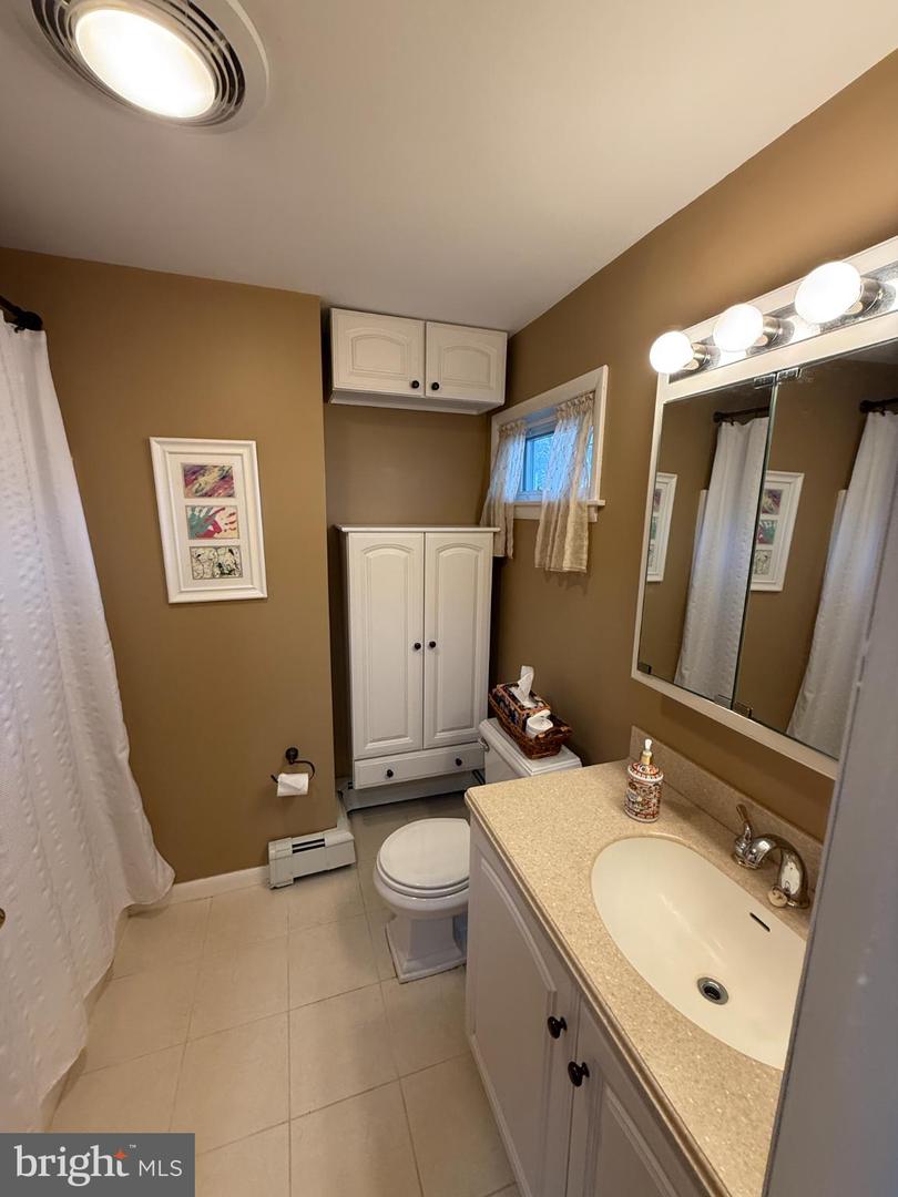4 Cambridge Ct Property Photo 36