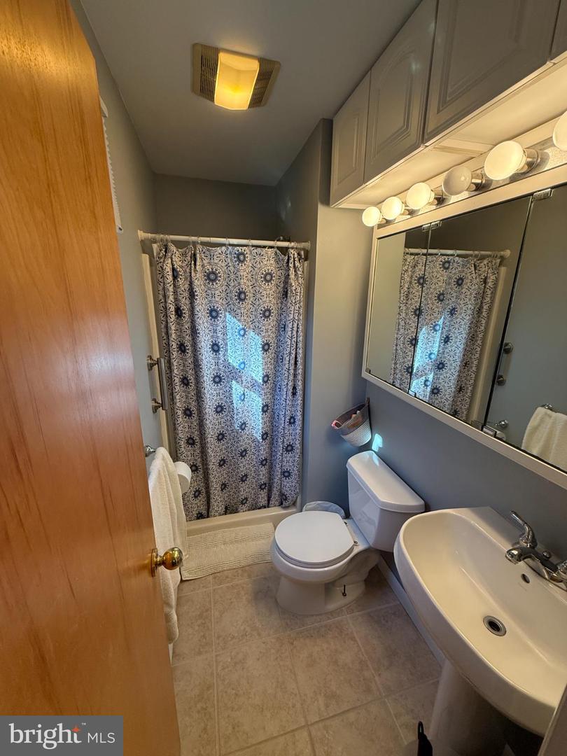 4 Cambridge Ct Property Photo 42