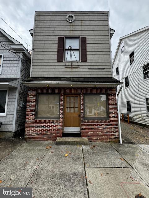 26 MAIN ST