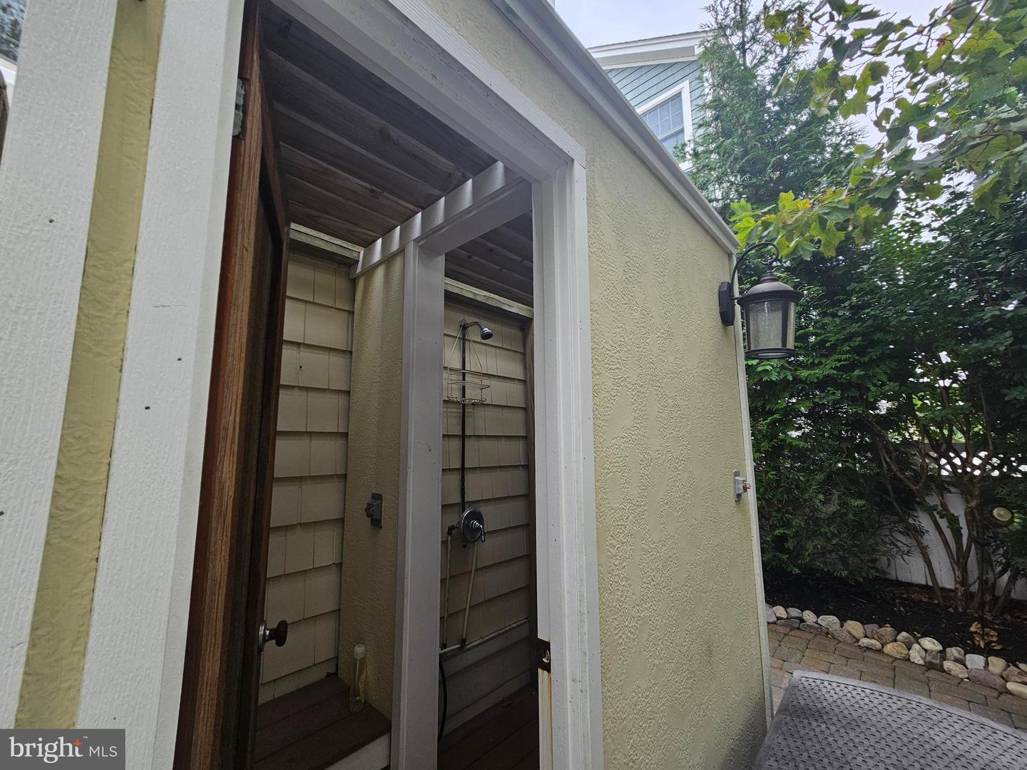 10 E 34th Property Photo 28