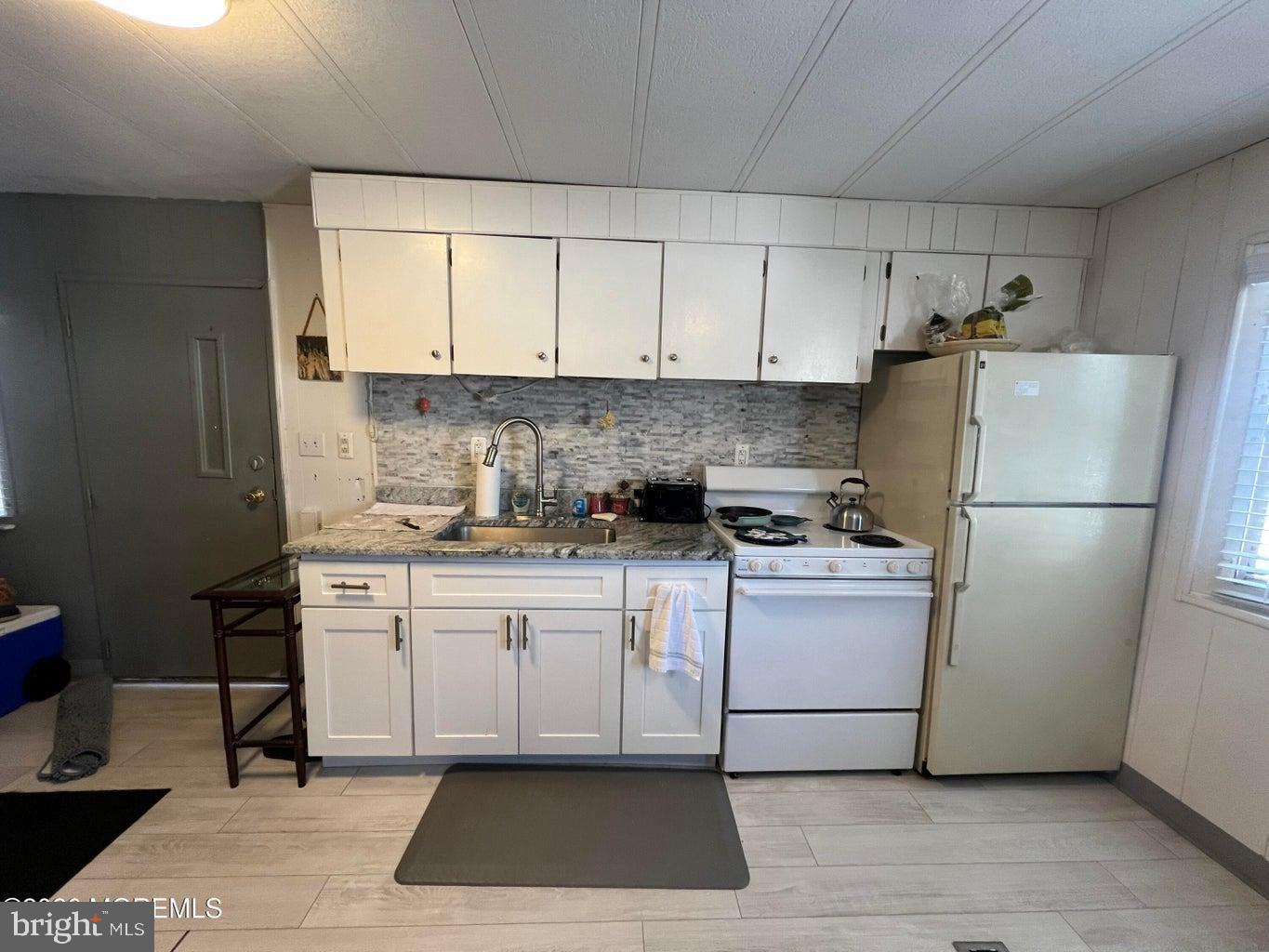 177 Mockingbird Way Property Photo 10