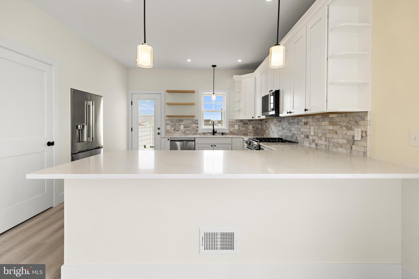 1131 S Green St Property Photo 15