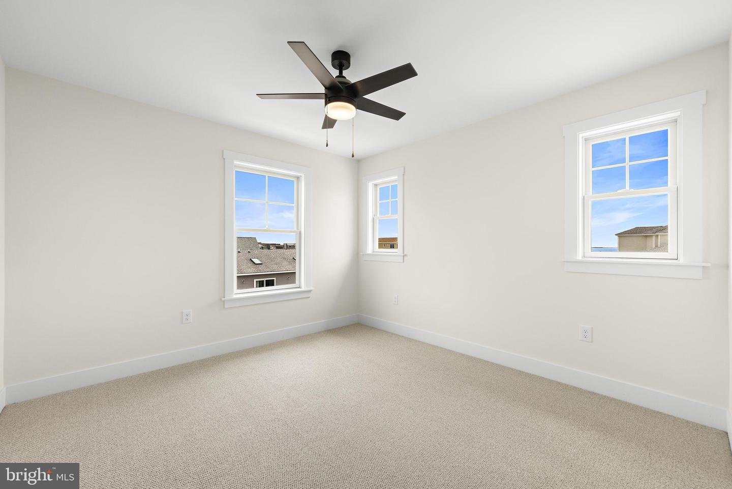 1131 S Green St Property Photo 32