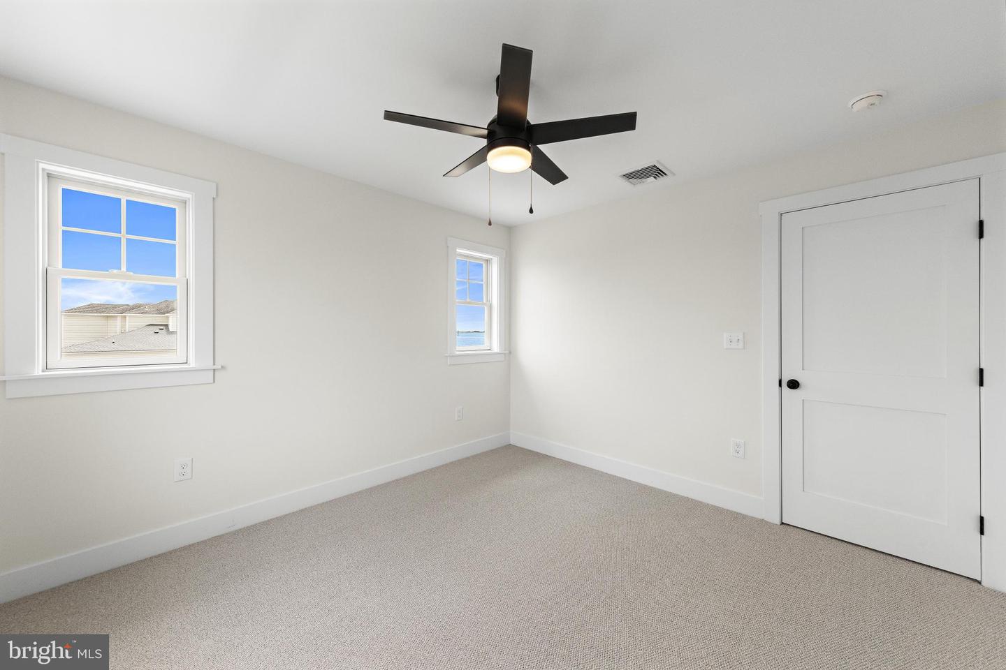 1131 S Green St Property Photo 33