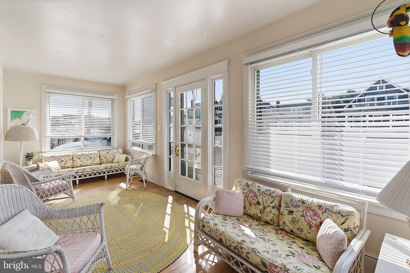 23 Fifth Property Photo 6