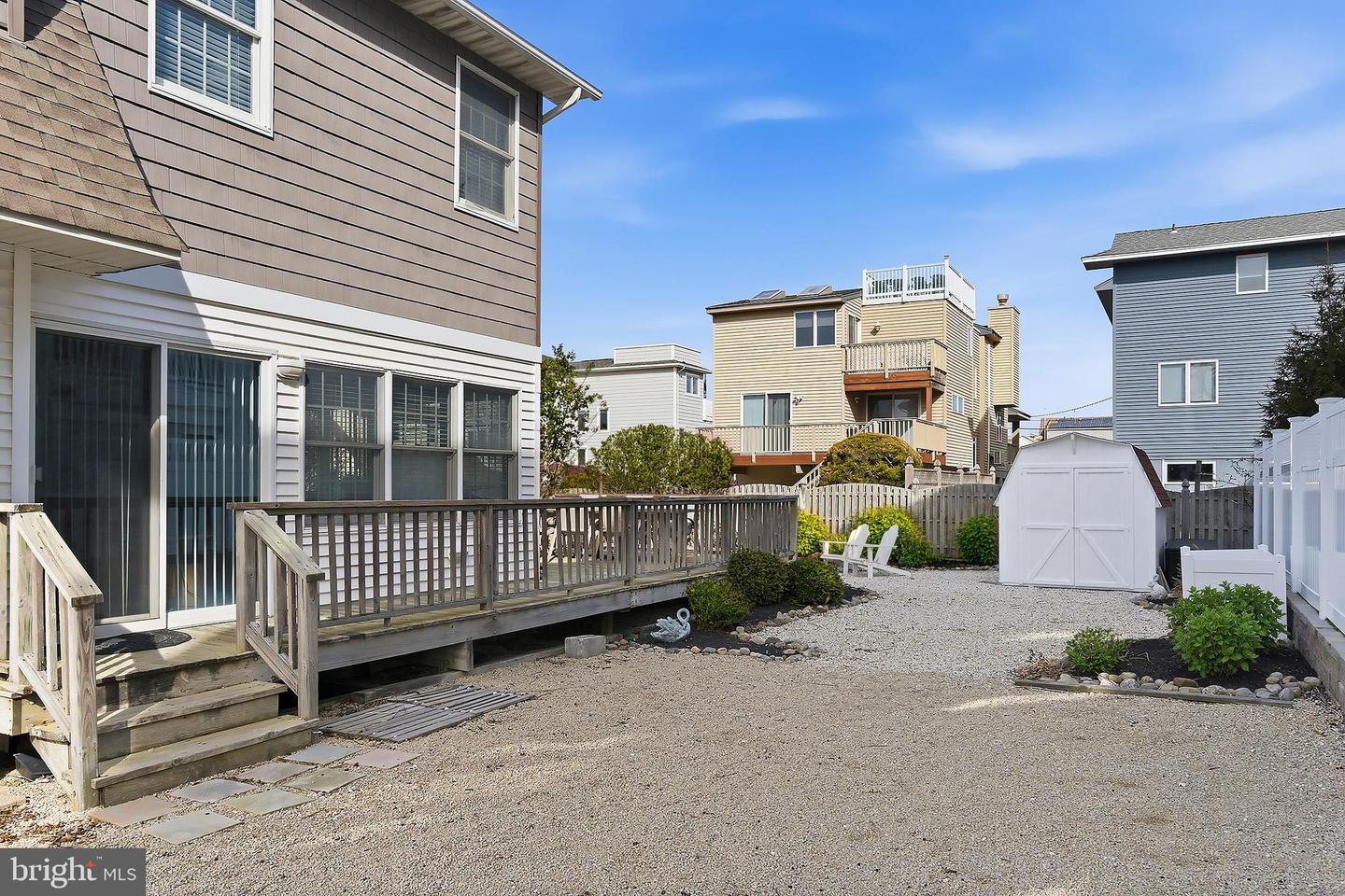 23 Fifth Property Photo 41